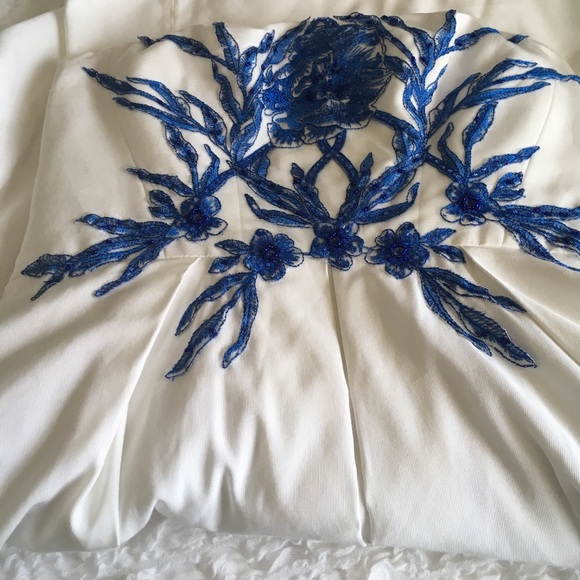 Sold:NWT Marchesa Notte Dress - Picture 4 of 6